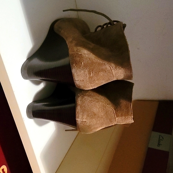 Franco Sarto Boots - Picture 3 of 7